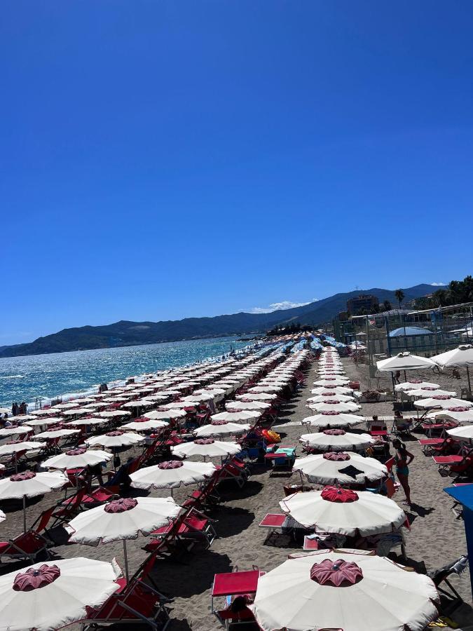 Savona Casa Per Vacanze E Lavoro Leilighet Eksteriør bilde